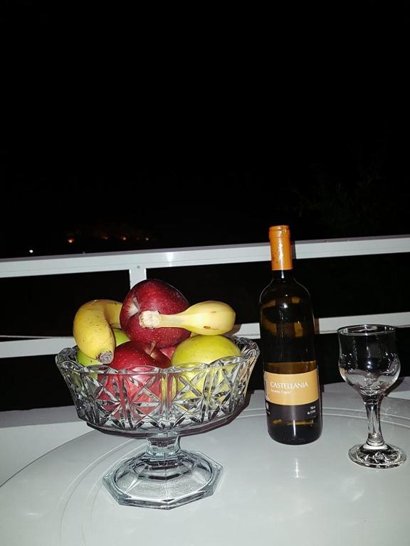 Chrisanthi Studios room 2